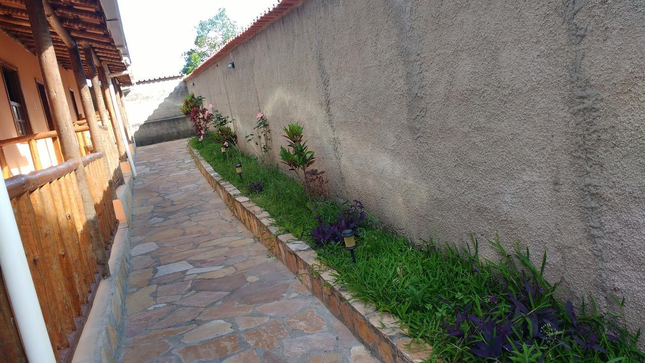 Pousada Recanto Das Pedras São Gonçalo do Rio das Pedras Exterior photo